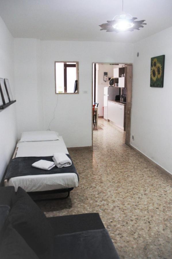 Appartement Enry'S House à Bari Extérieur photo